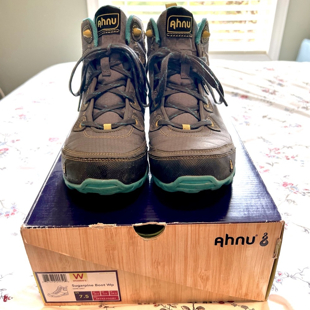 Ahnu Sugarpine Women’s Waterproof Hiking Boot in Grey & Teal